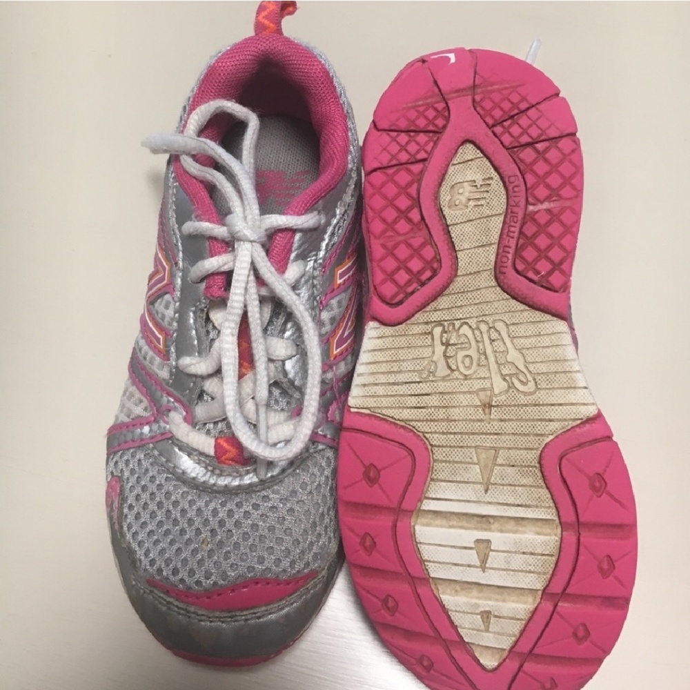 New Balance Flex 696 Size 9.5 Toddler Girl Running Shoes Pink Orange Gray - Picture 4 of 4